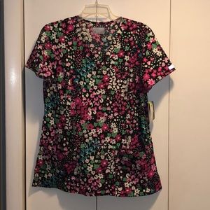 Floral scrub top